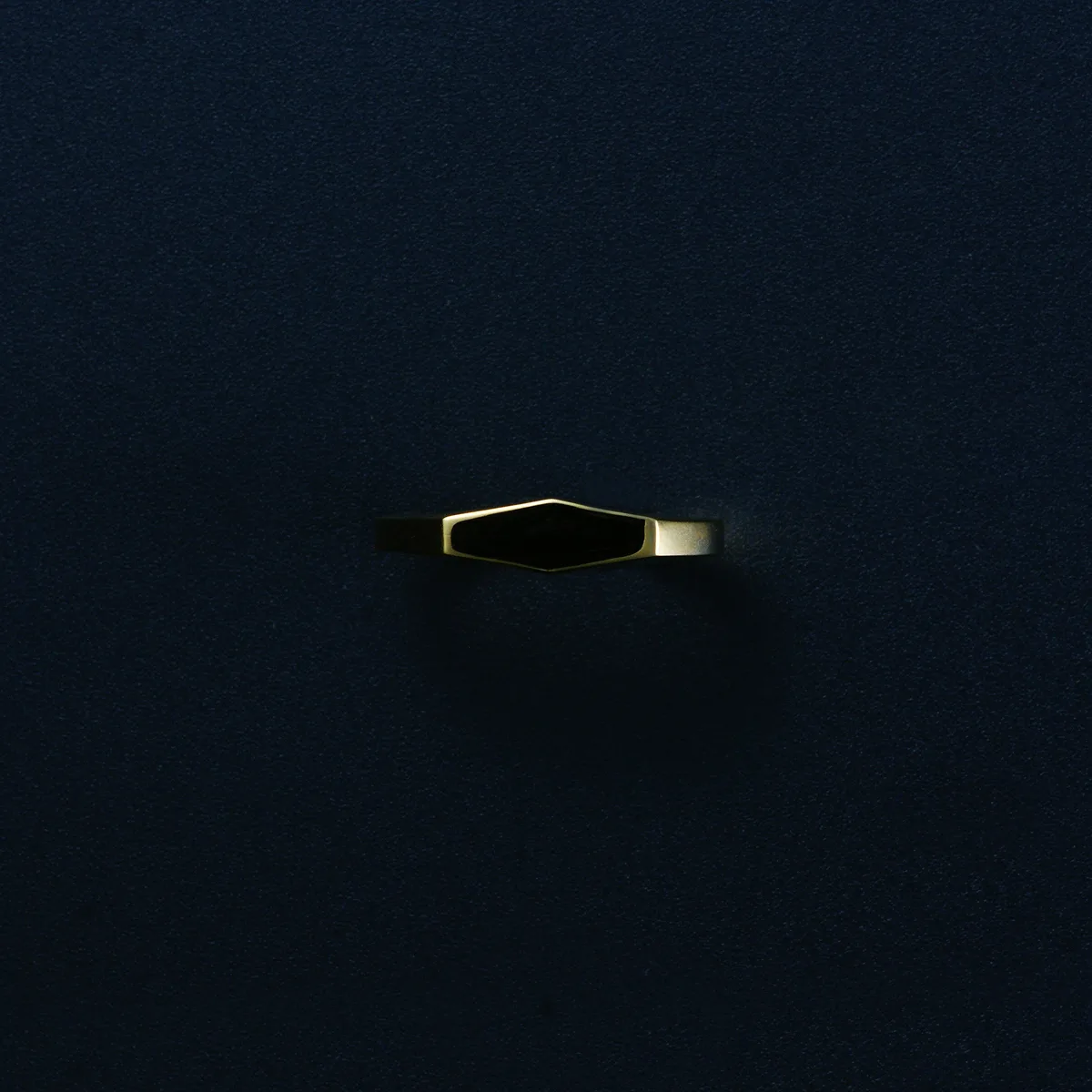 Facet Ring（ファセット リング） 写真1