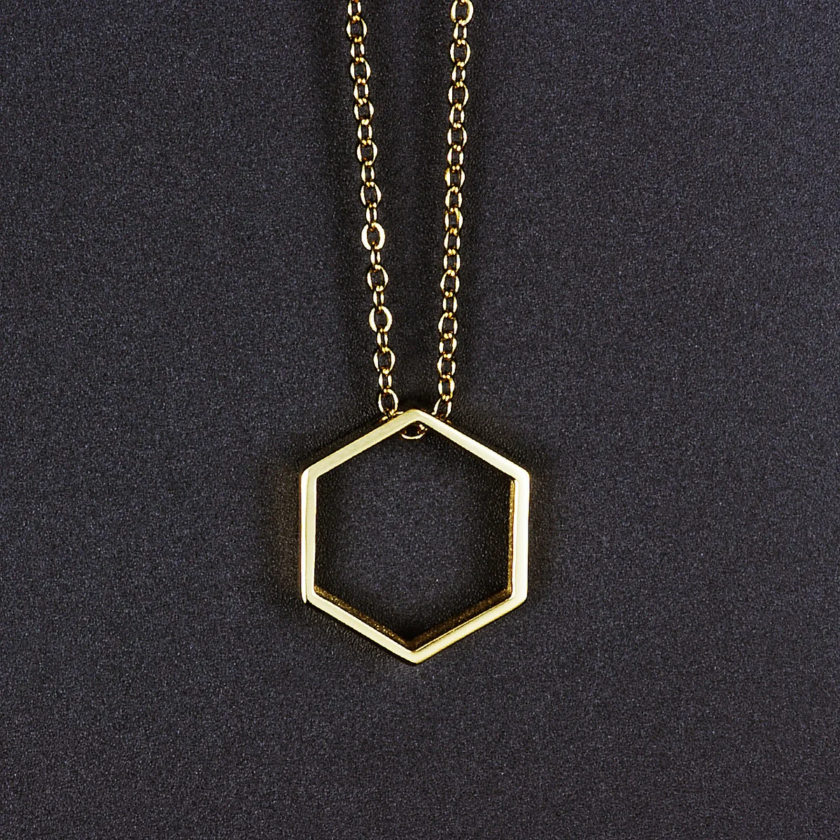 Hexagon Necklace — Point(ヘキサゴン ネックレス(ポイント)) 写真1