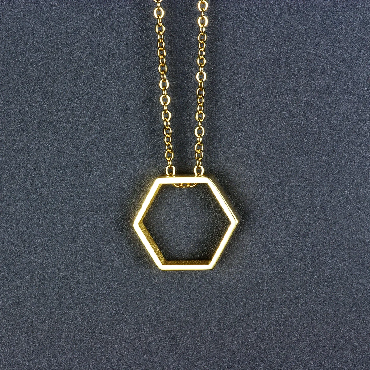 Hexagon Necklace — Flat（ヘキサゴン ネックレス（フラット）） 写真1