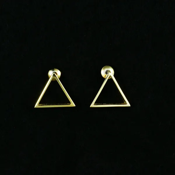 Triangle Pierce(トライアングル ピアス)