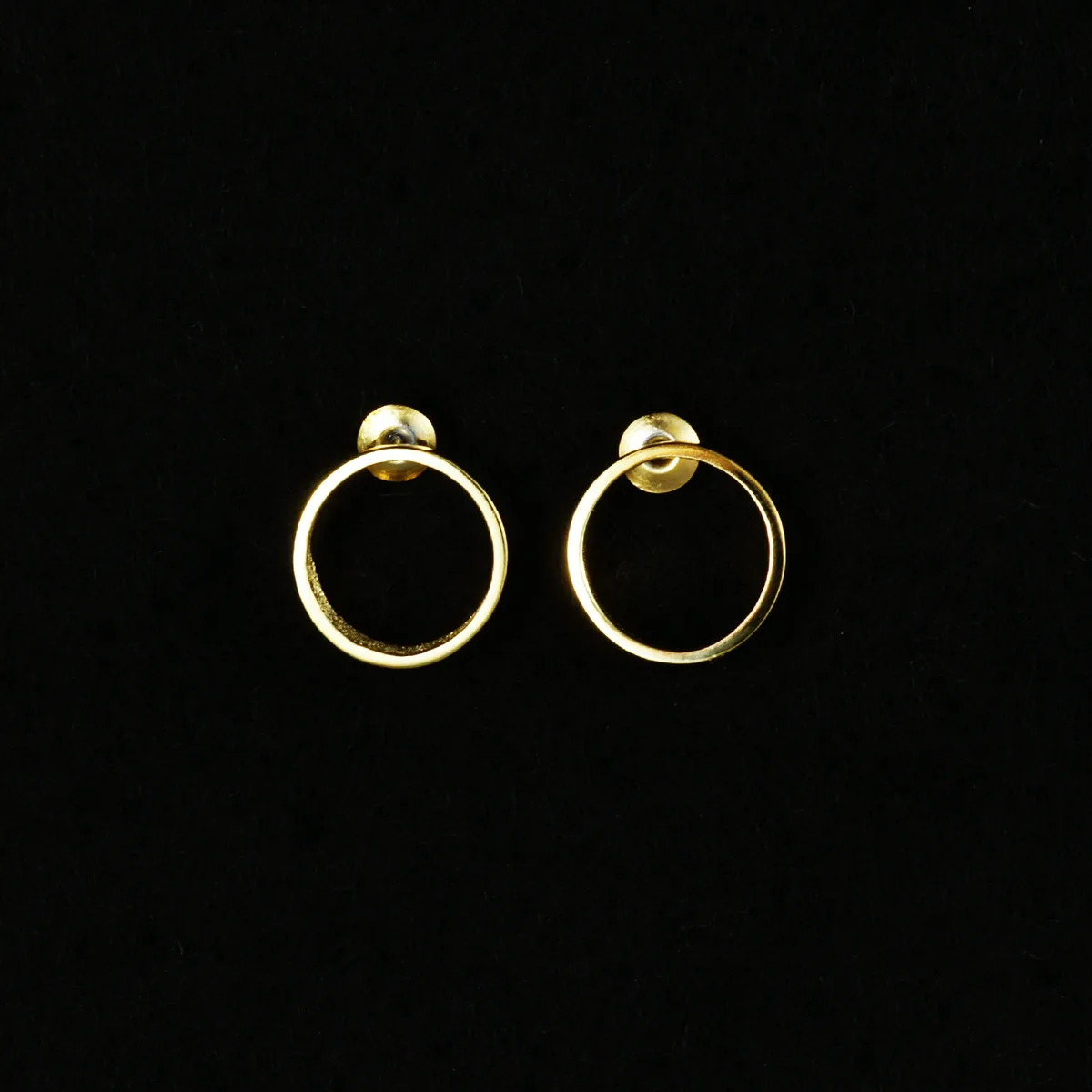 Circle Pierce（サークル ピアス） 写真1